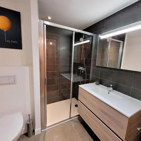 Lumineux 3* Au Centre Des Gets Avec Balcon Et Parking - Fr-1-598-58 Apartment *