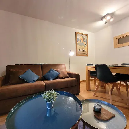 Lumineux 3* Au Centre Des Gets Avec Balcon Et Parking - Fr-1-598-58 Apartment Les Gets